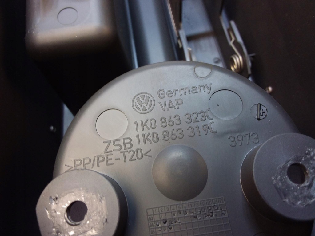 фото №8, Vw golf v туннель средний 1k0863323c