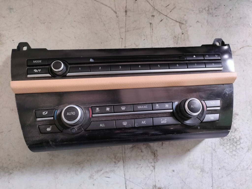 Купить Bmw f11 панель кондиционера 9306153