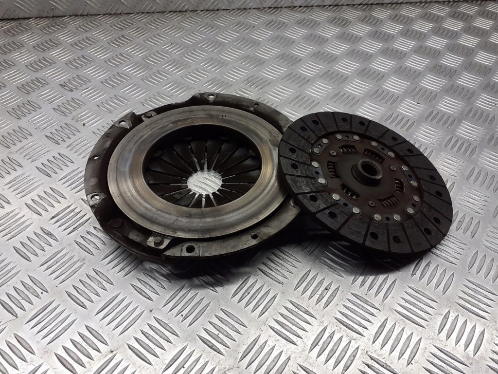 фото №1, Прижим сцепления диск nissan primera p12 1.8 16v