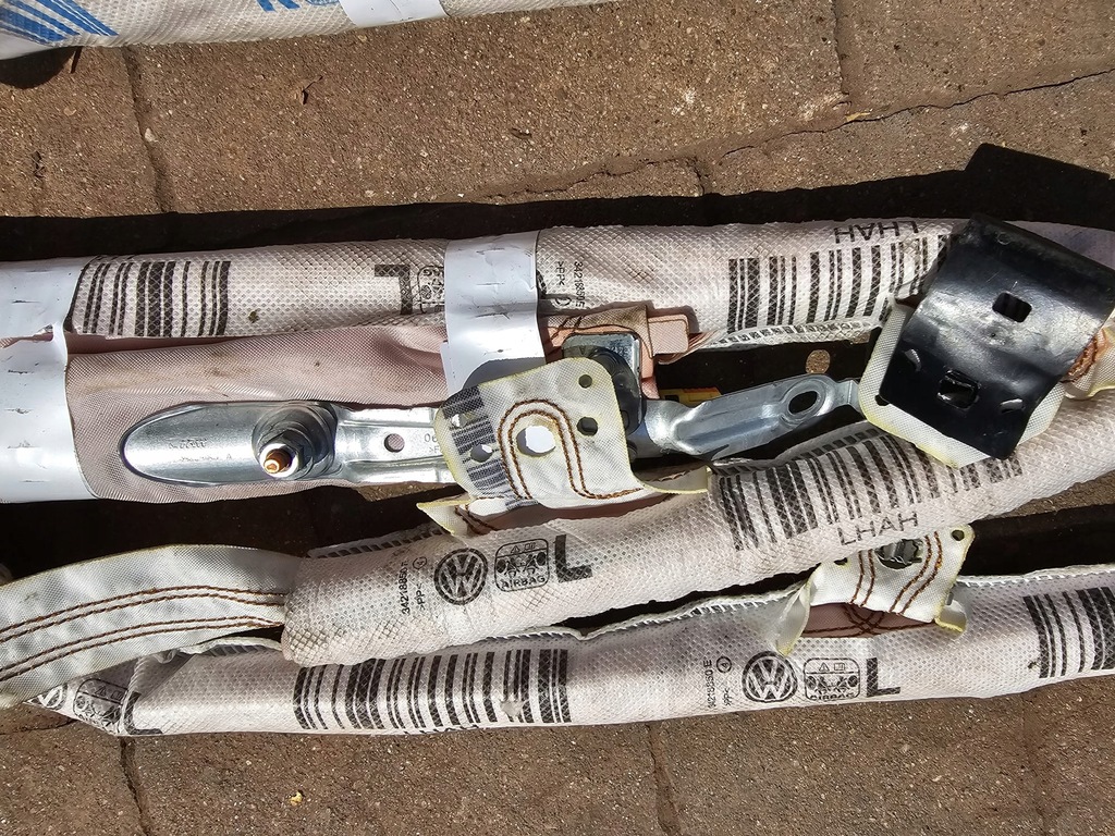 фото №5, Шторка безопасности подушка безопасности vw taigo левая 2g4880741j lub правая 2g4880742j