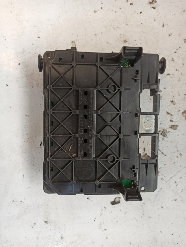 фото №8, Peugeot 206 коробка предохранителей модуль bsm t118470003g 9643498880