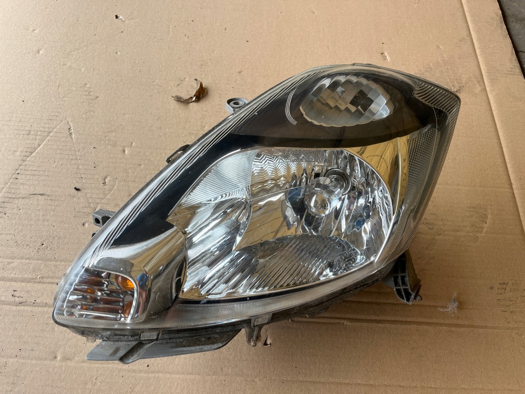 фото №1, Лампа ліва передня лівий перед daihatsu sirion 2005-2014