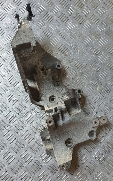 Купить Audi seat skoda vw кронштейн генератора 1.6 tdi cay