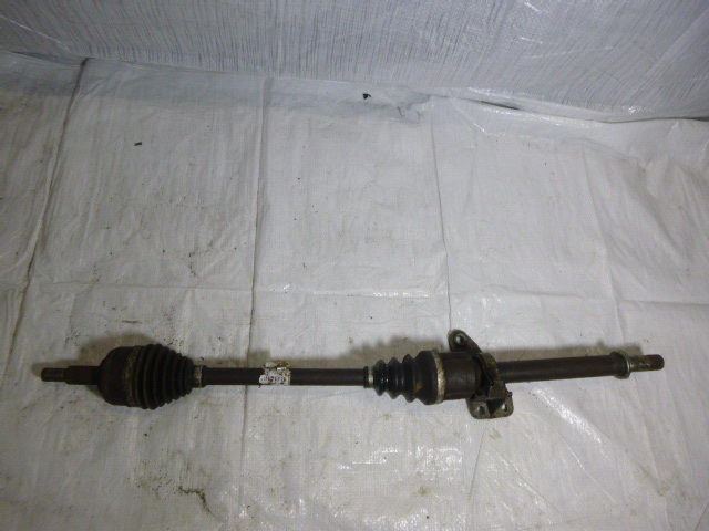 фото №1, Megane iii приводной вал правая 1,5dci 8200725500