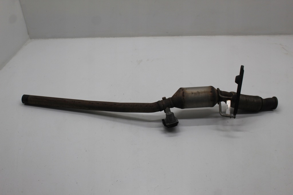 фото №1, Audi q3 8u катализатор 3q0131701