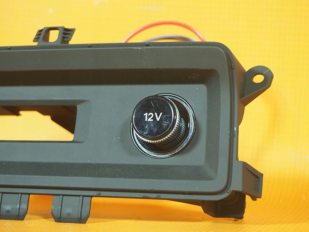 фото №8, Audi a6 4k защита usb разъём 12v piano 4k0863440