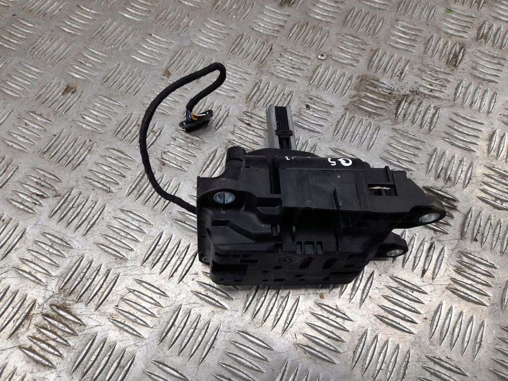 фото №6, Audi q5 sq5 2018 середина домкрат перемикання передач / верхній