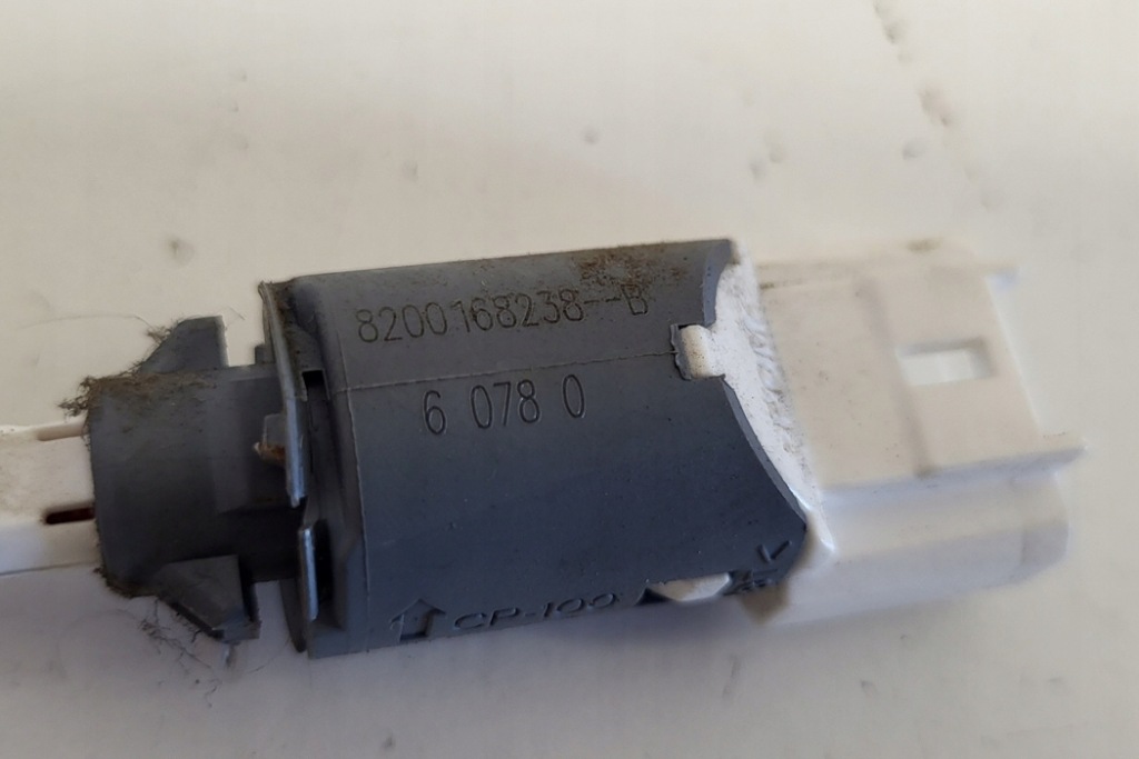 фото №1, Датчик педалі зчеплення renault megane ii estate km0/1_ 8200168238b 1.9l