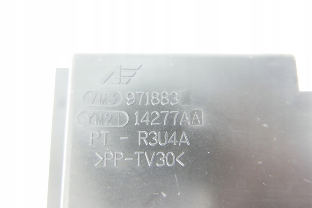 фото №8, Накладка кришка клеми vw passat b8 3aa971813