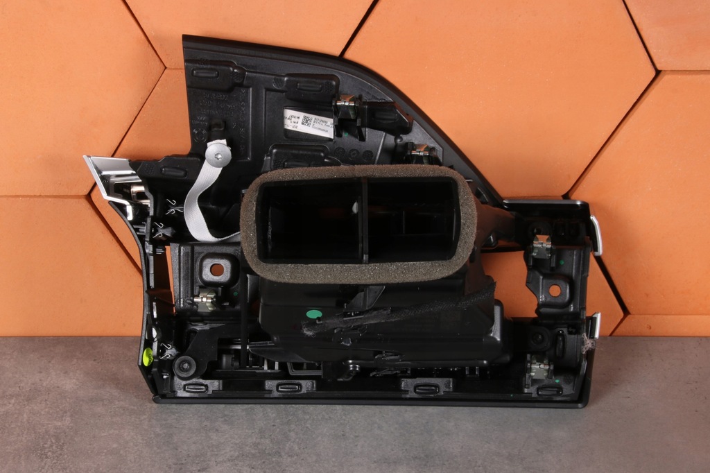 фото №10, Bmw 7 g70 молдинг декоративная dekor панели консоли dąb eiche grau 9628429 9628405