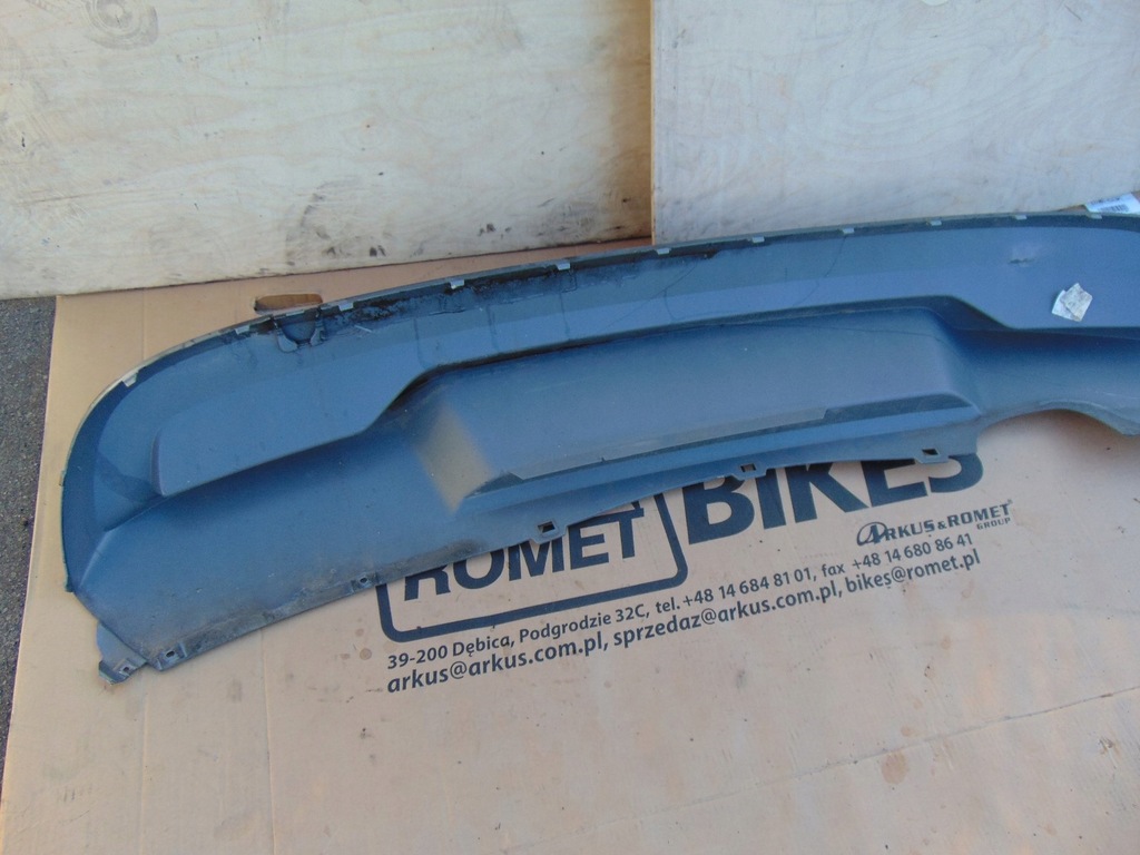 фото №15, Накладка спойлер бампера задня skoda kamiq