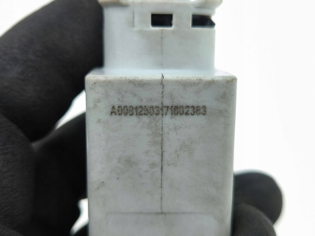 Nissan juke 2 f16 датчик педали тормоза 2025 a00812503171802383 с Разборки