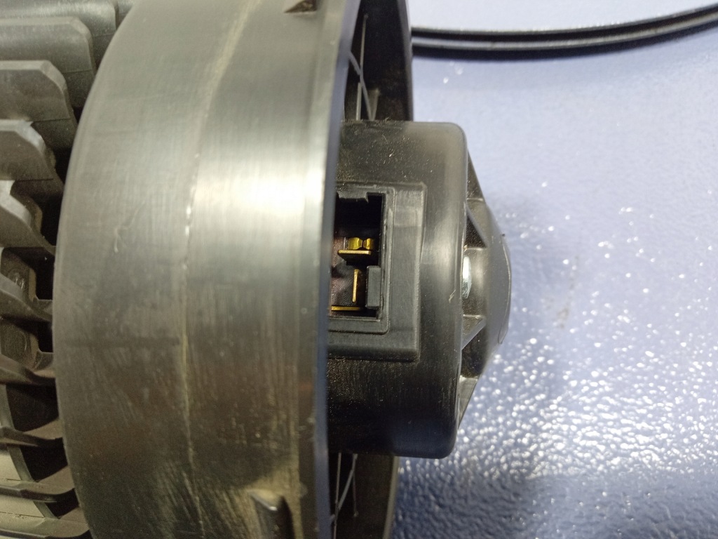 фото №4, Nissan qashqai ii j11 воздуходувка воздуха обдув