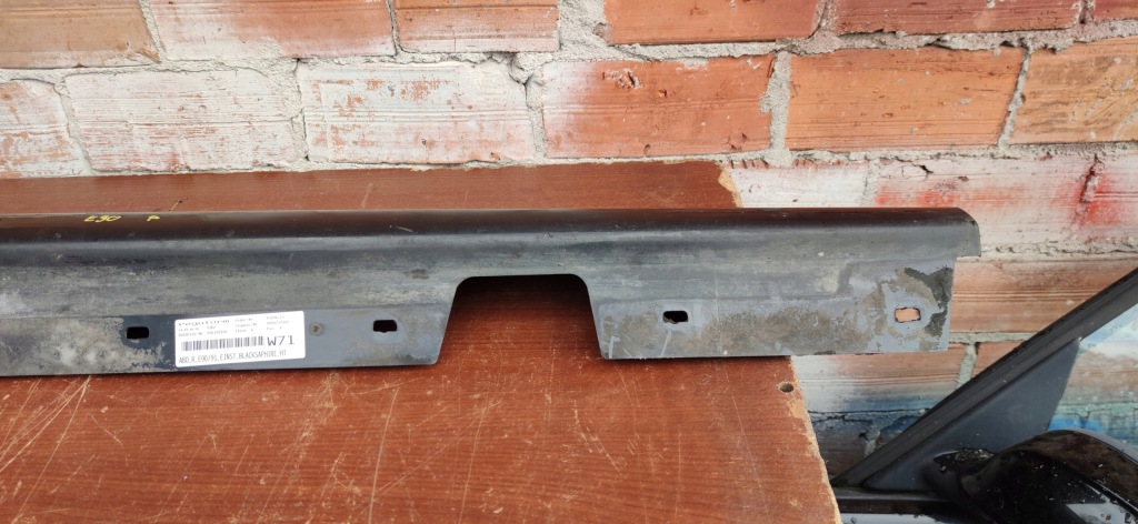 фото №8, Bmw 3 e90 e91 молдинг порог правая czarna порог