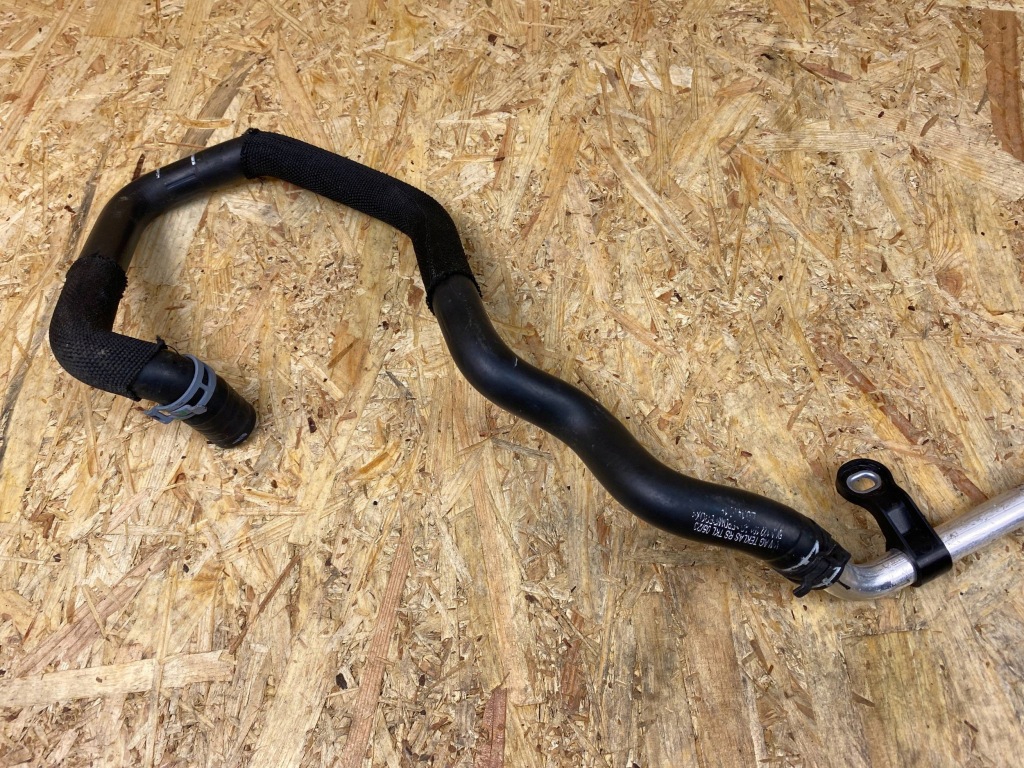 фото №7, Патрубок труба шланг води audi a3 rs3 rsq3 q3 83a 5wa121070c 5wa122101ad