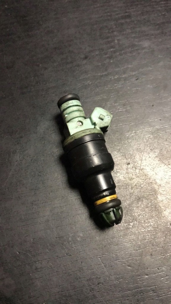 Купить Форсунка bmw 5 e39 028150415