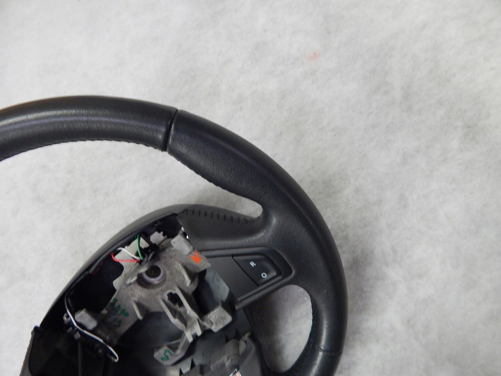 фото №6, Renault megane iii - воздуховод кожа хром bdb