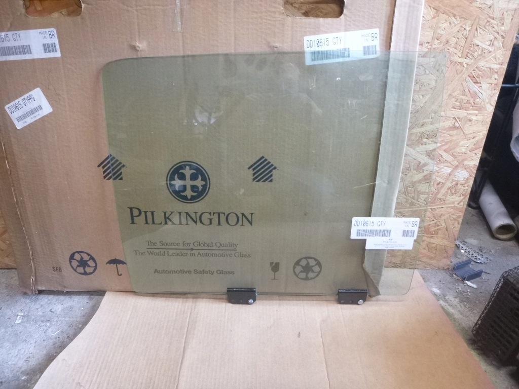 фото №1, Dodge durango 2004-2009 скло ліва