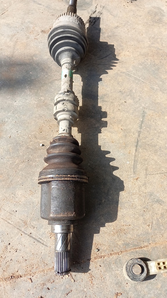 фото №2, Привідний вал ліва nissan micra 1.5dci