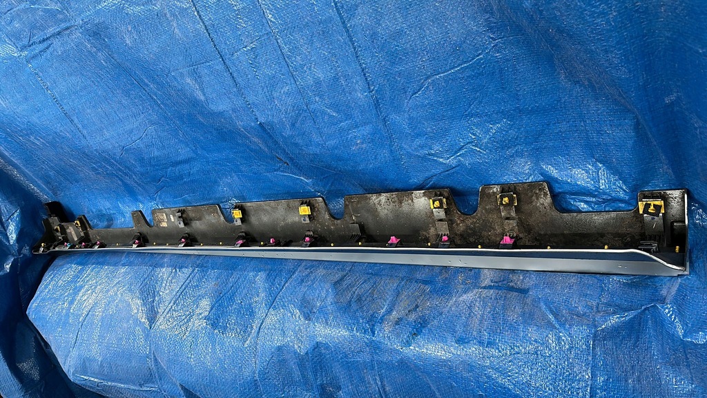 фото №4, Hyundai ioniq 5 2021- поріг правий накладка produ