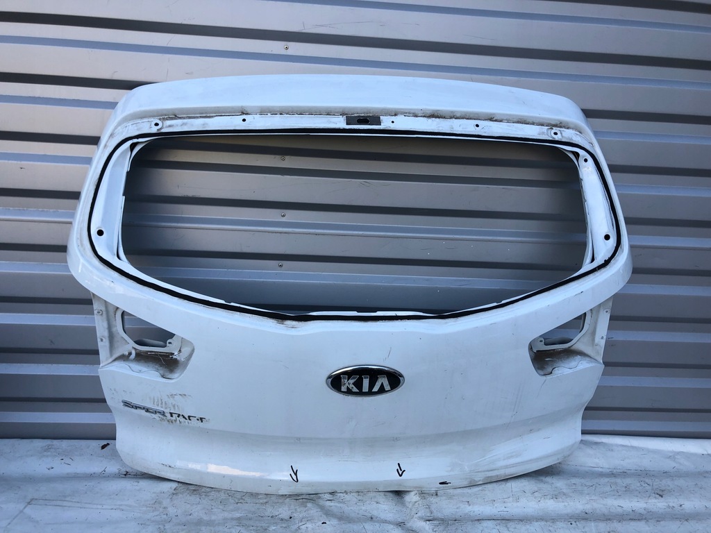 фото №1, Kia sportage iii кришка багажника задня