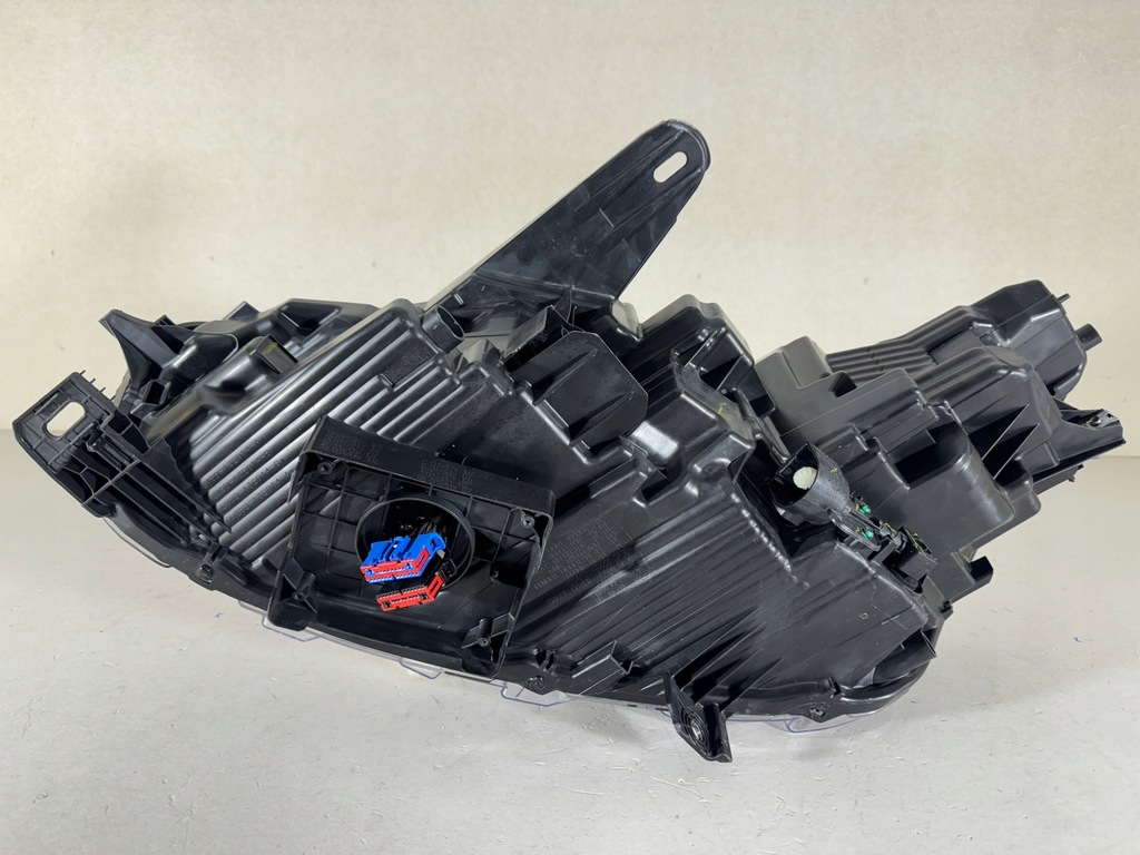 фото №11, Ford mustang mach-e full led лампа права перед фара base eur - ładna