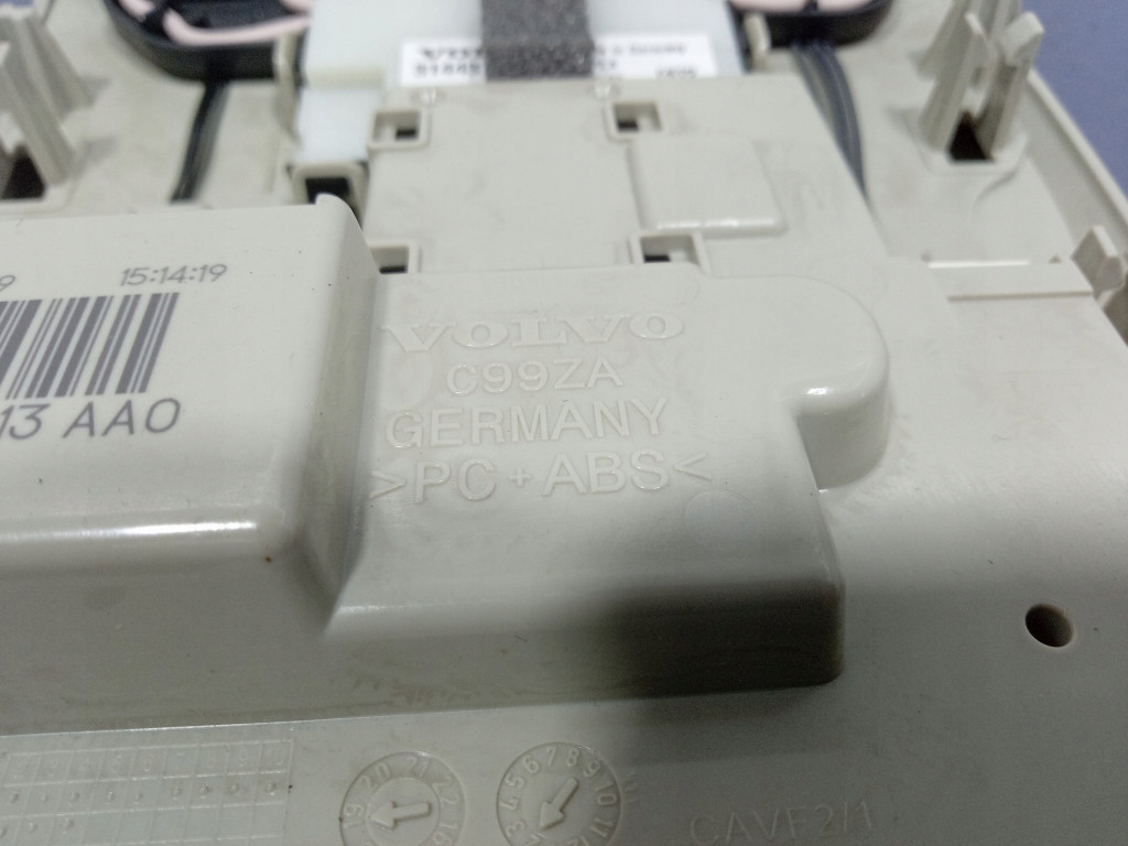 фото №6, Volvo xc60 ii 17- лампа потолочный перед передняя 31479613