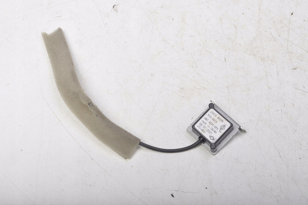 фото №1, Dacia sandero ii антена gps 259754820r