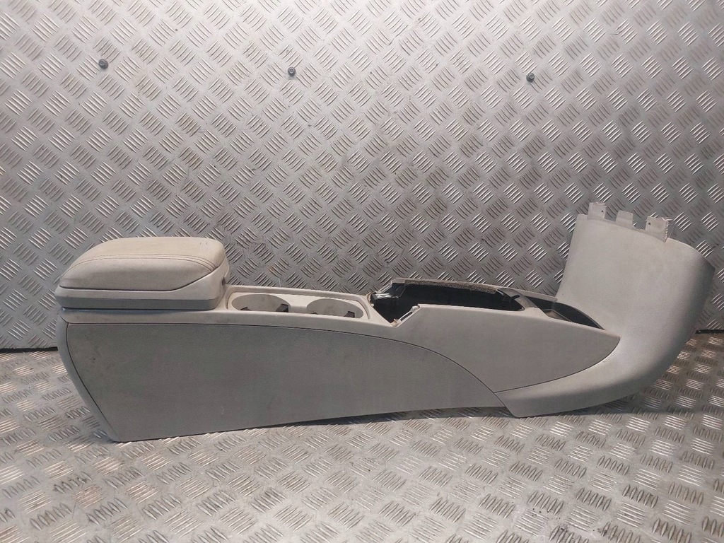 фото №7, Туннель средний подлокотник volvo v50 i