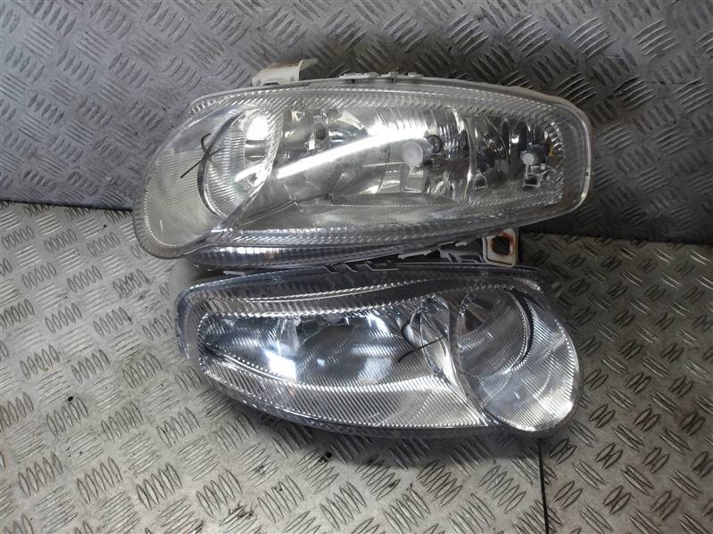 фото №1, Лампа левая правая передняя alfa romeo 147 depo kpl