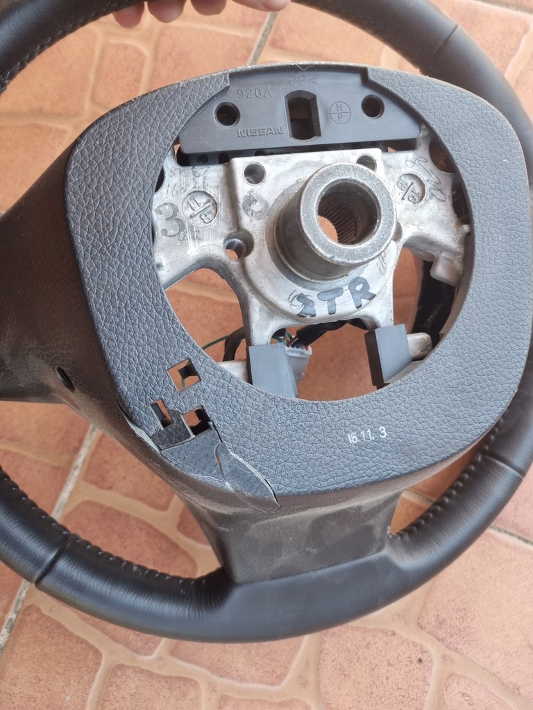 фото №9, Nissan x-trail t32 qashqai ii воздуховод кожаный