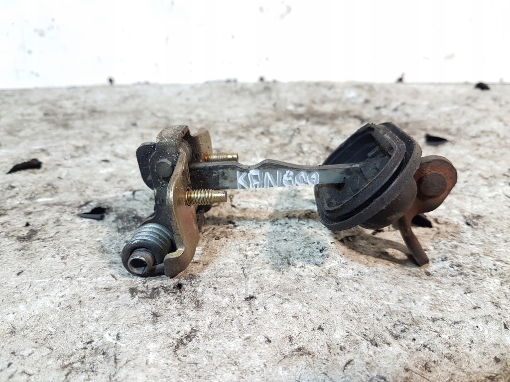 фото №2, Ограничитель дверь перед renault kangoo