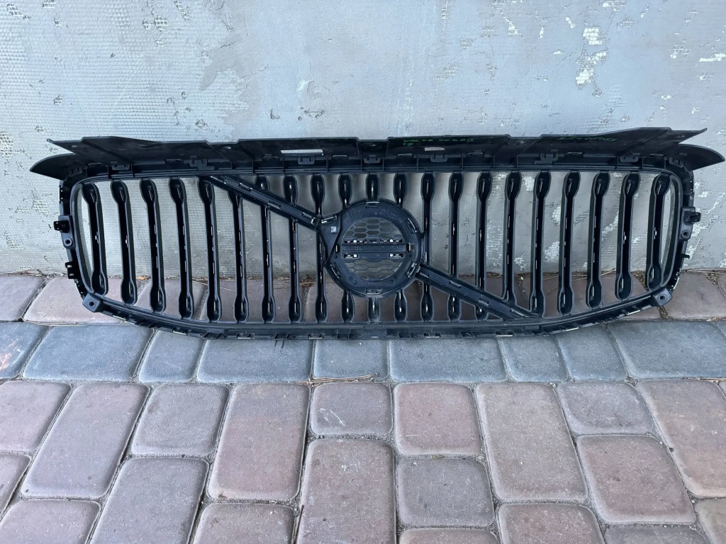 фото №9, Volvo xc60 xc-60 ii 2 17- решітка радіатора решітка радіатора решітка бампера верхній