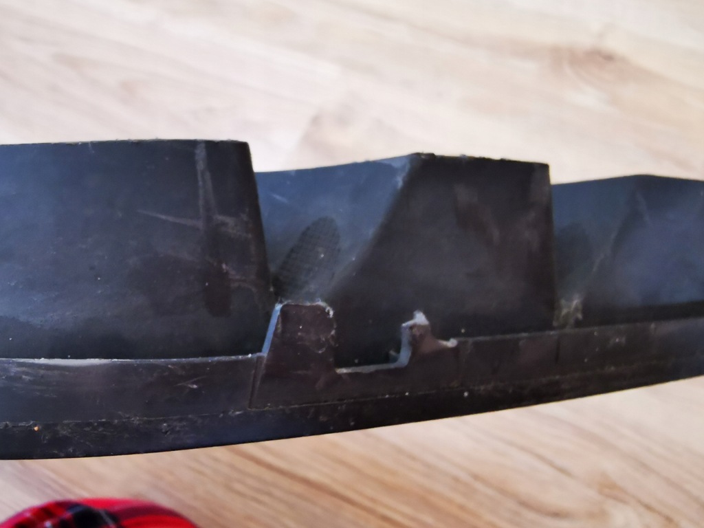 фото №9, Hyundai ix35 решётка средняя бампера 10-15