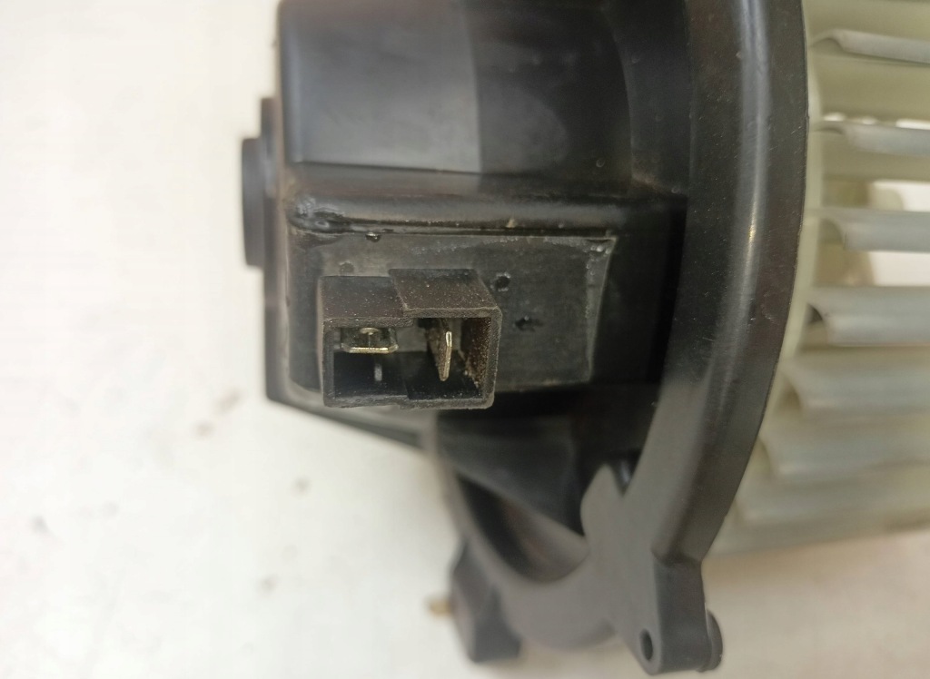 Вентилятор обдув lancia y 1.2 Недорого