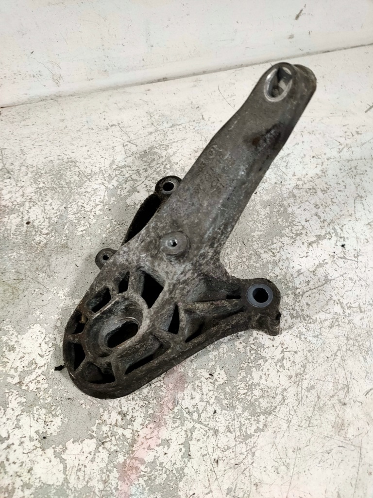 Купить Кронштейн двигателя подушка 678711 mini cooper r60