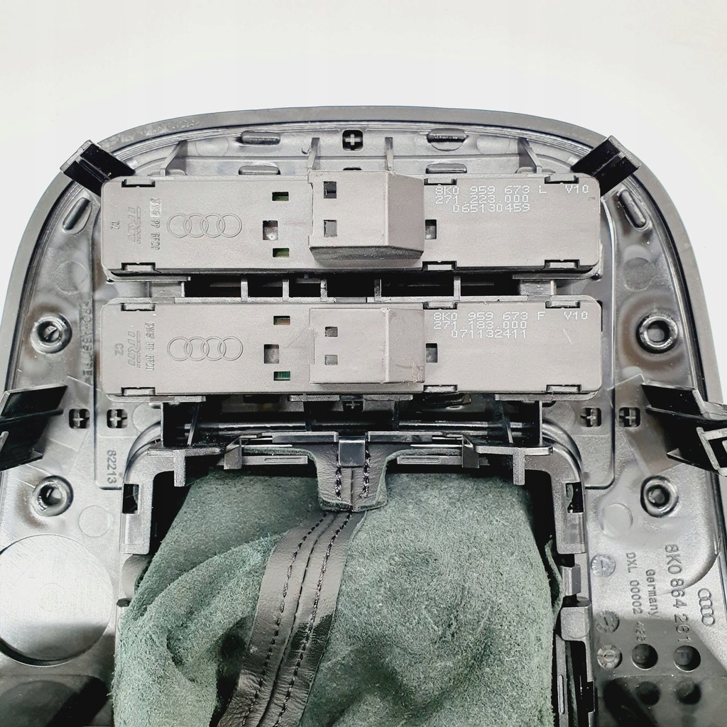 фото №6, Рамка панель защита домкрата выборщик audi a4 b8 a5 8t 8k0864261f