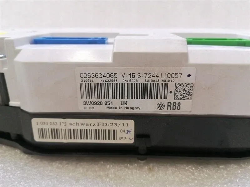 Приборы bentley speedo 3w0920851 с Разборки
