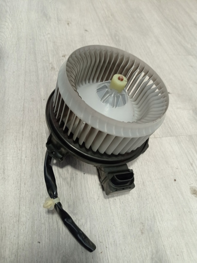 фото №1, Honda civic viii повітродувка обдув 272700-0440