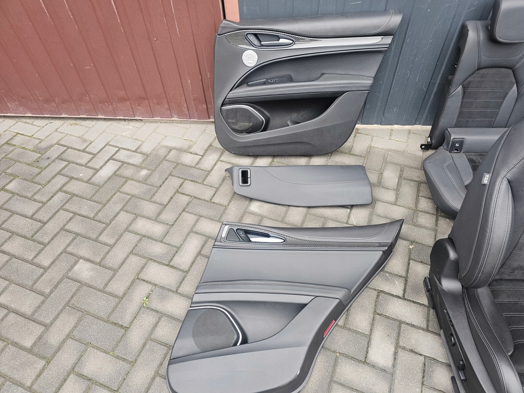 фото №5, Alfa romeo stelvio qv сиденья сиденья заднее сиденье середина кожа