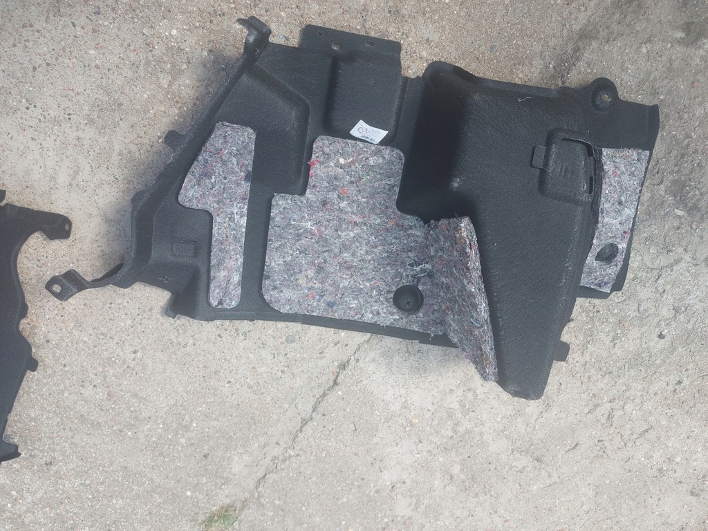 фото №5, Оббивка обшивка багажника dacia duster iii 24-