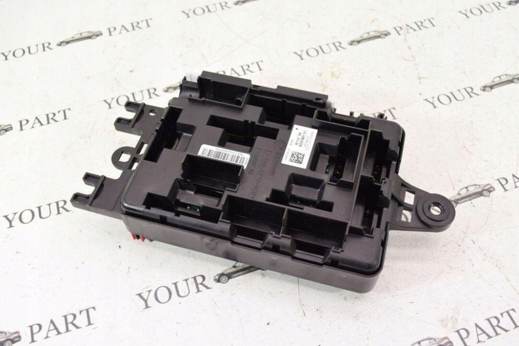 Купить Коробка предохранителей bmw 1 f20 9337884 2.0l бензиновый 2011