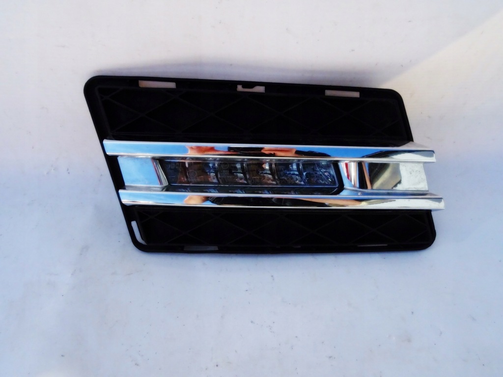 фото №1, Решётка бампера i свет drl led mercedes w204