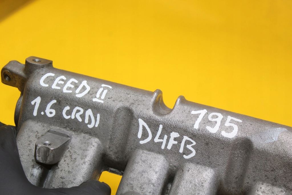 Купить Коллектор впускной  kia ceed sprtage hyunday tucson 1.6crdi d4fb 28310-2a730