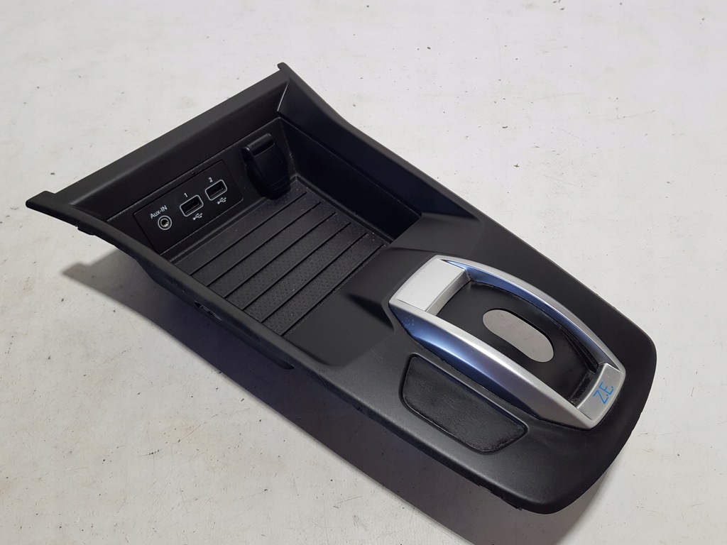 фото №1, Рамка середнього тунель renault zoe тунель середній usb