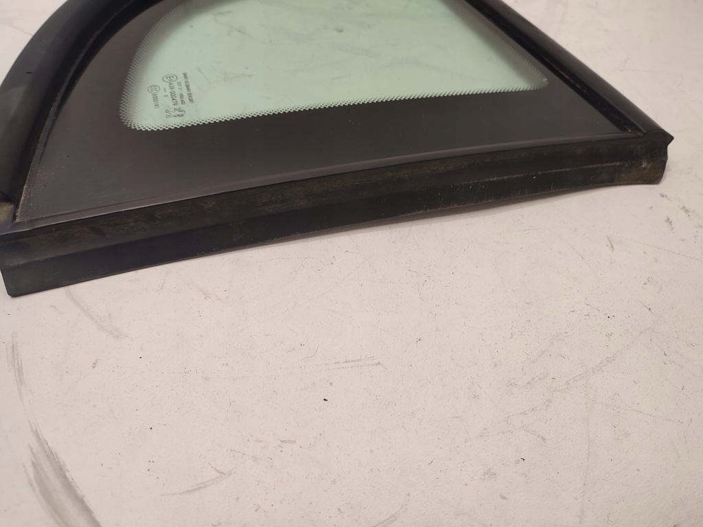 фото №9, Peugeot 3008 i стекло кузовная правый задняя 10r