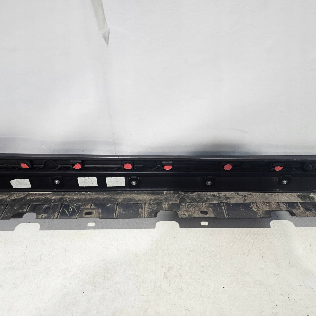 Молдинг поріг ліва maserati grecale trofeo карбон 18073453 Недорого