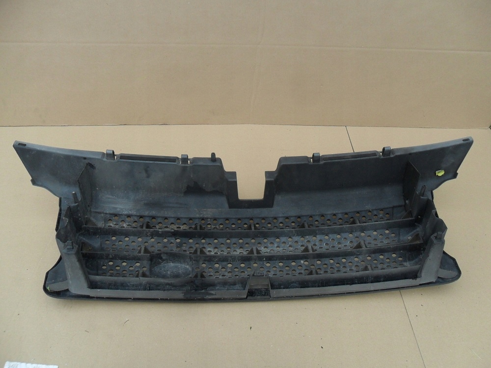 фото №7, Land rover freelander cb40 2006 2007 2008 решітка радіатора