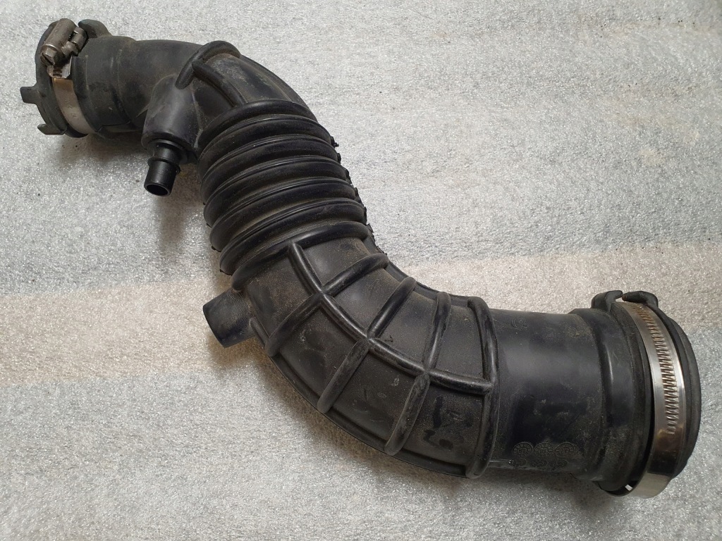 Купити Renault оригінальний номер 165767706r патрубок шланг турбонагнітача