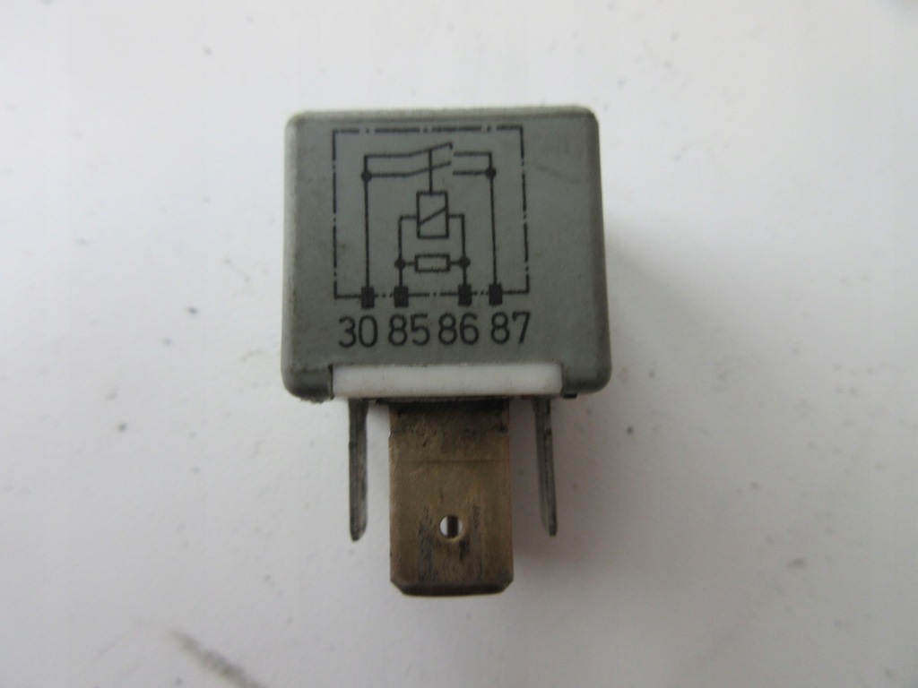 фото №7, Реле 213 vw passat audi 100 80 443951253j
